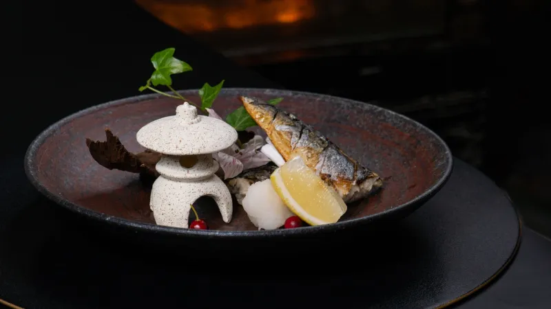 The Quiet Plate: Mastering the Japanese Principle of Empty Space in Your Own Kitchen