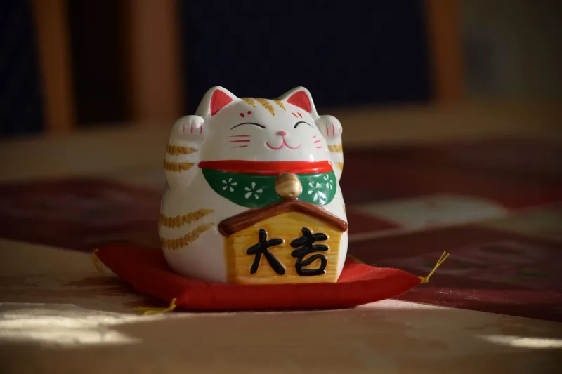 Sacred Objects, Visible Intentions: The Spiritual Symbolism Behind Japanese Restaurant Décor